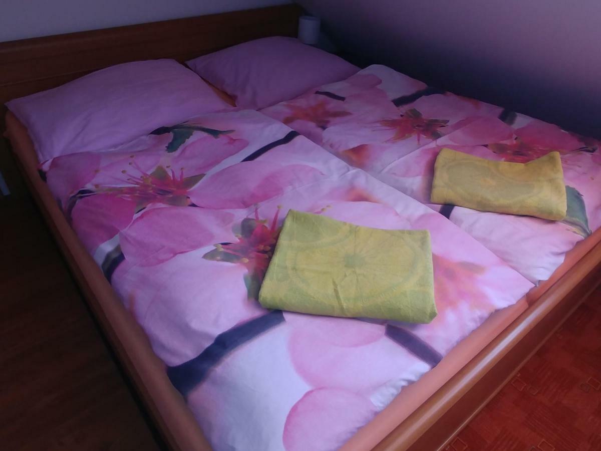 Podkrovi - Ubytovani Brdy Bohutín  Zewnętrze zdjęcie